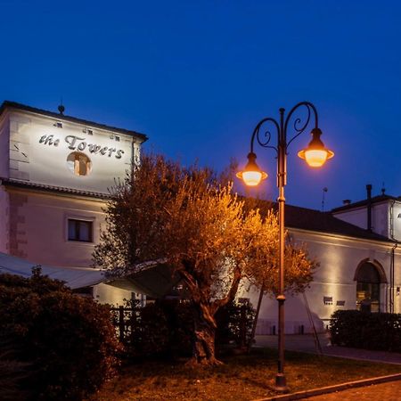 Alloggi The Towers Montebello Vicentino Exterior photo
